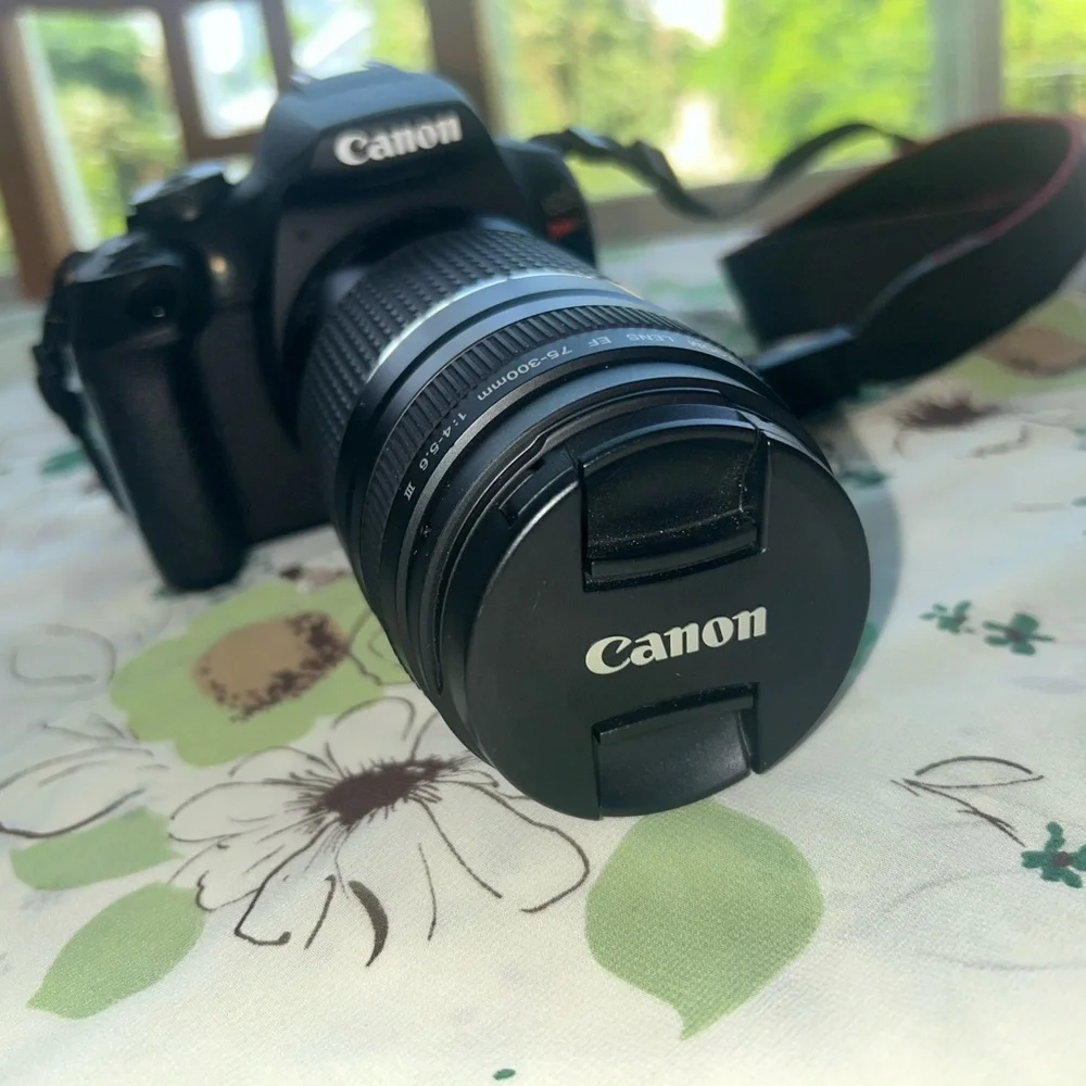 Canon EOS Rebel T7 Digital SLR Camera (BRAND NEW)
